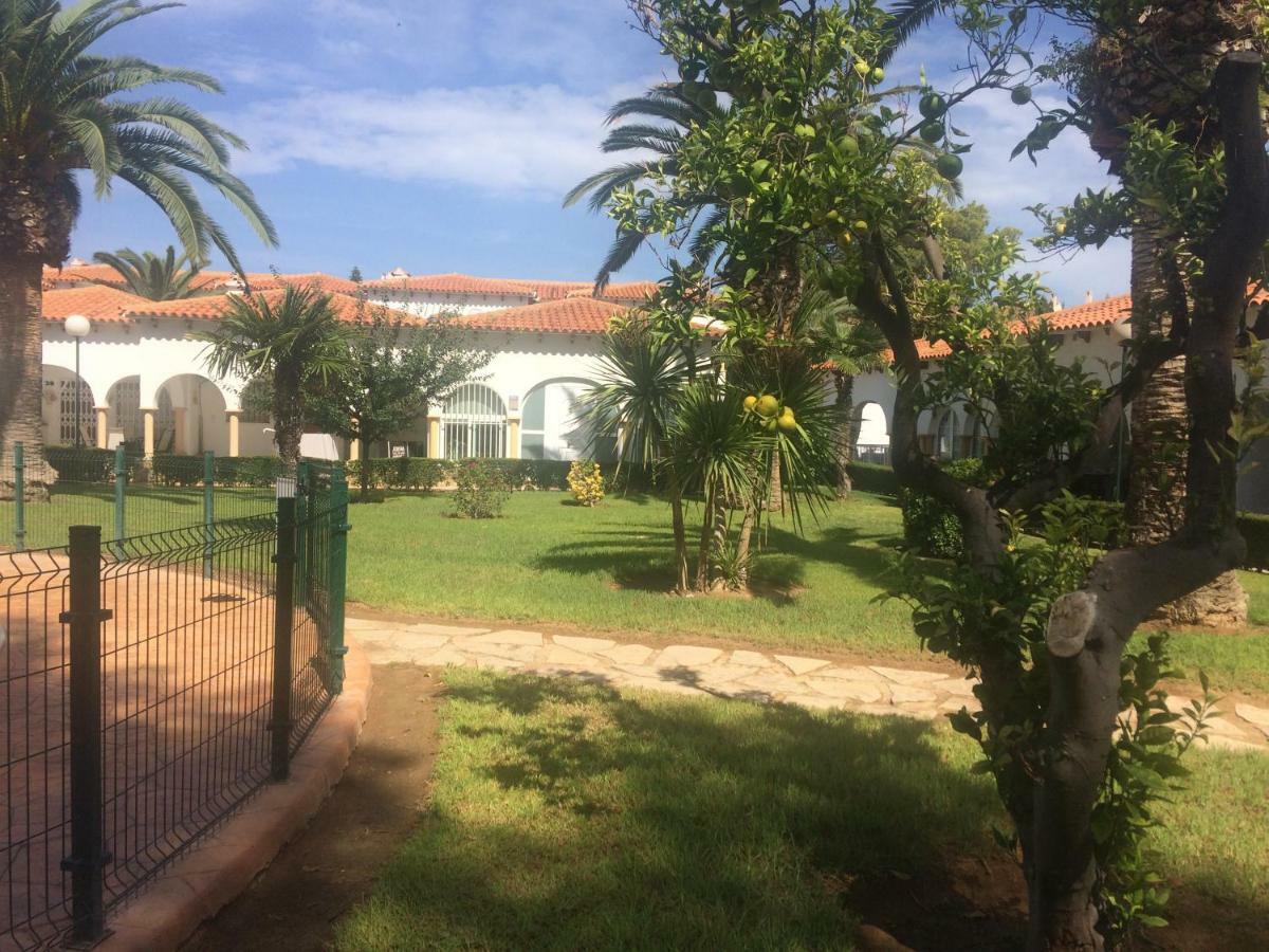 Casas Blancas Bungalow 45 ลาลฟาส เดล ปี ภายนอก รูปภาพ